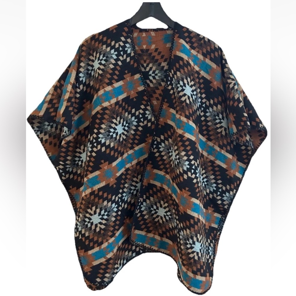 Southwestern Aztec Print Black & Brown Soft Poncho NWT OSFM